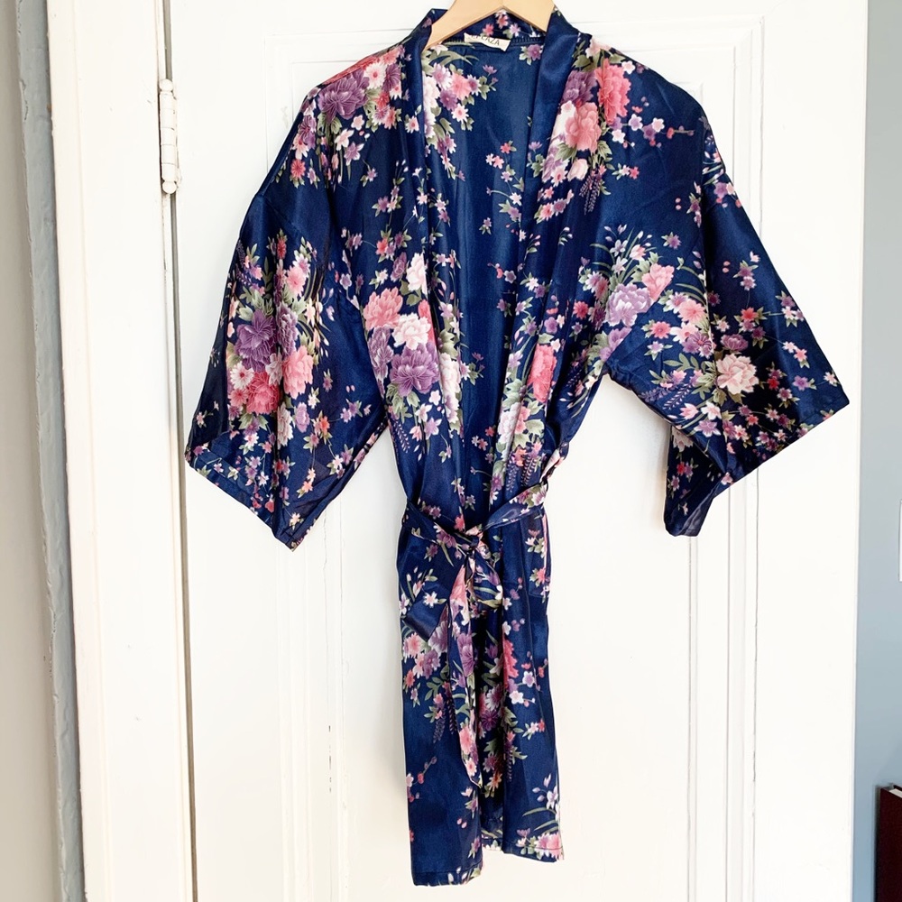 Eplaza Silky Blue Floral Short Robe
